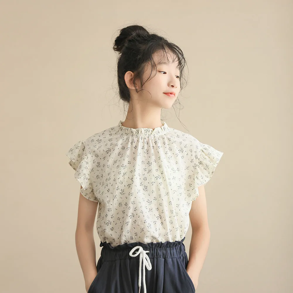 日系 碎花小飞袖衬衫/ 直筒裤 Delicate Floral Ruffle Sleeve Blouse/ Classic Straight Leg Pants