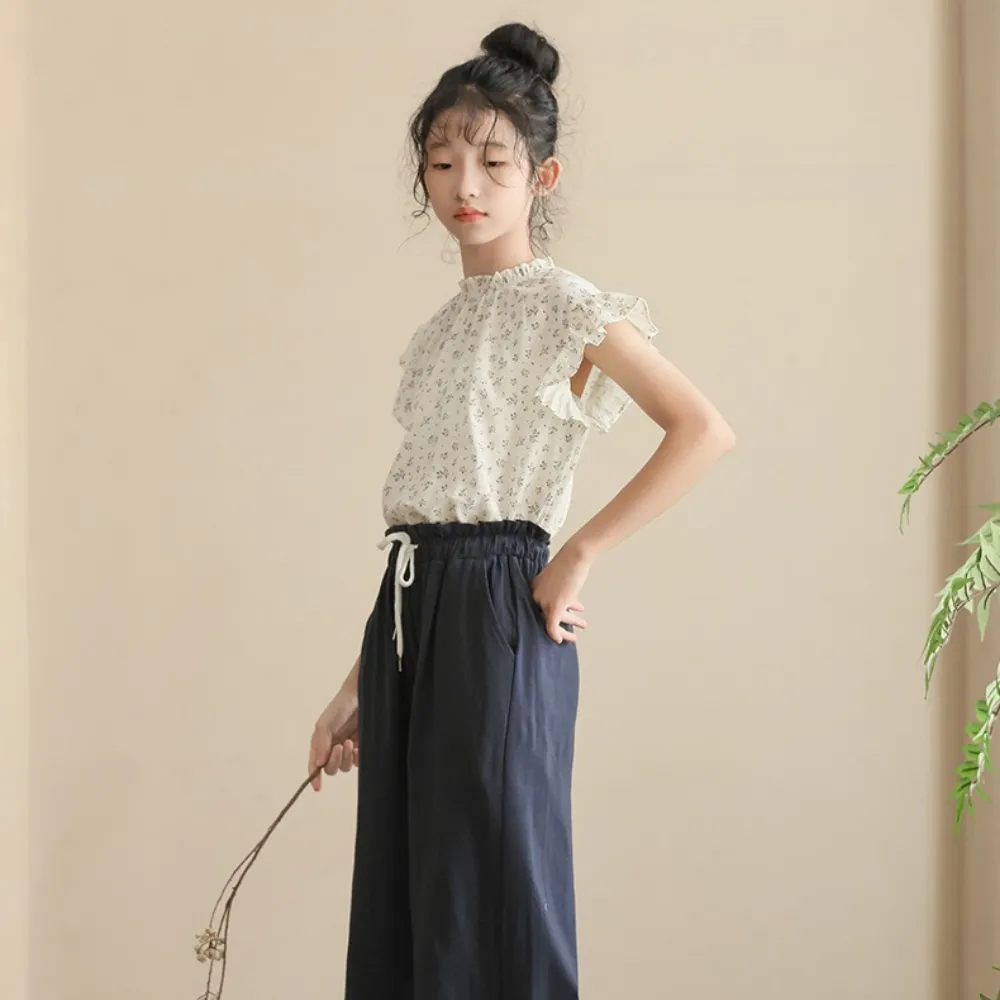 日系 碎花小飞袖衬衫/ 直筒裤 Delicate Floral Ruffle Sleeve Blouse/ Classic Straight Leg Pants