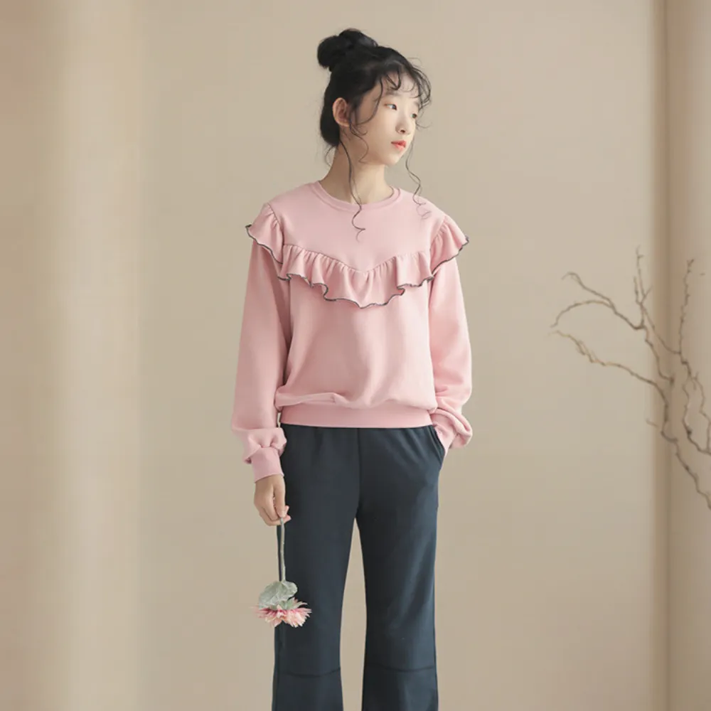 荷叶边卫衣/ 微喇叭阔腿裤 Ruffle Trim Sweatshirt/ Flared Wide-Leg Pants