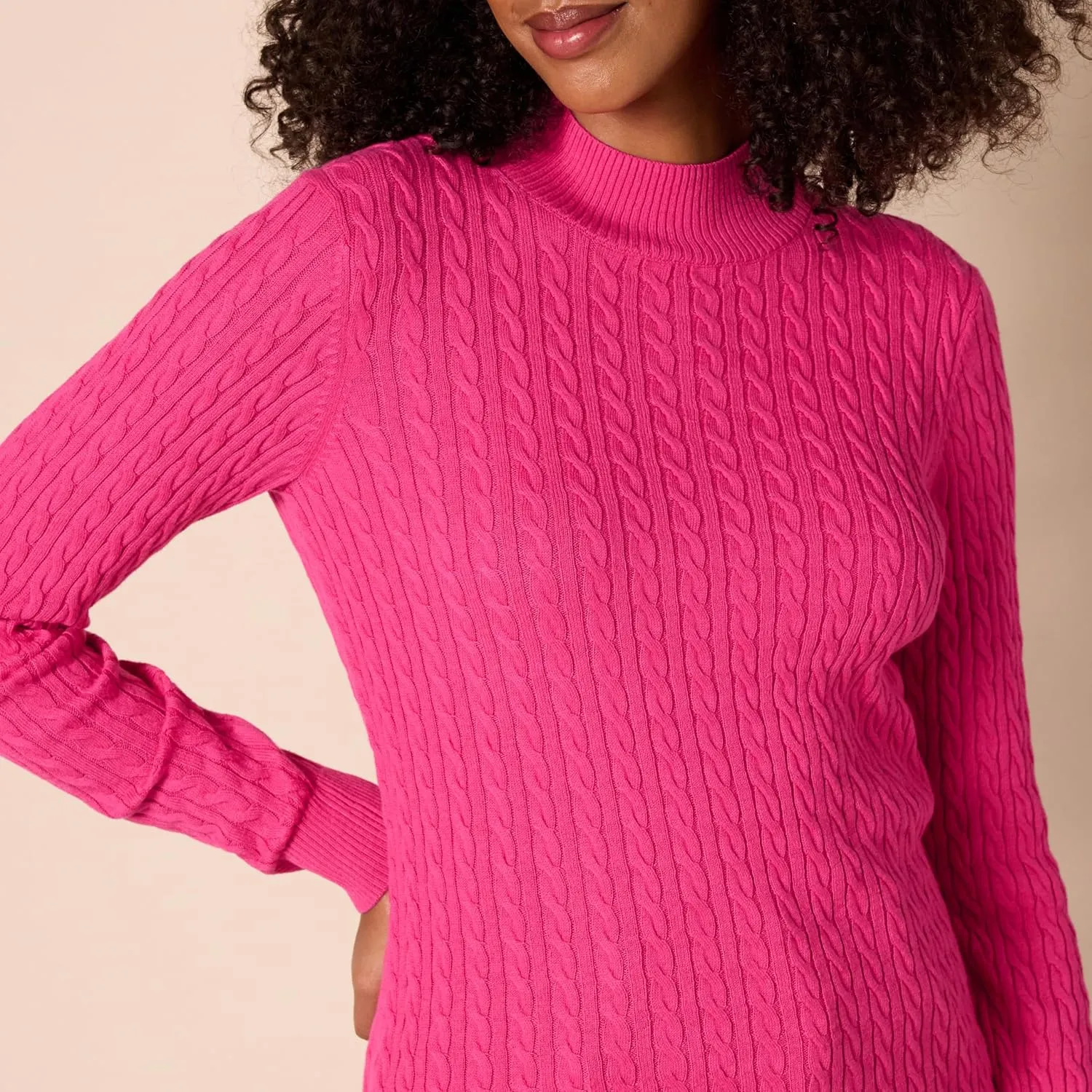 Amazon Essentials Women's Classic-Fit Lightweight Cable Long-Sleeve Mock Neck Sweater