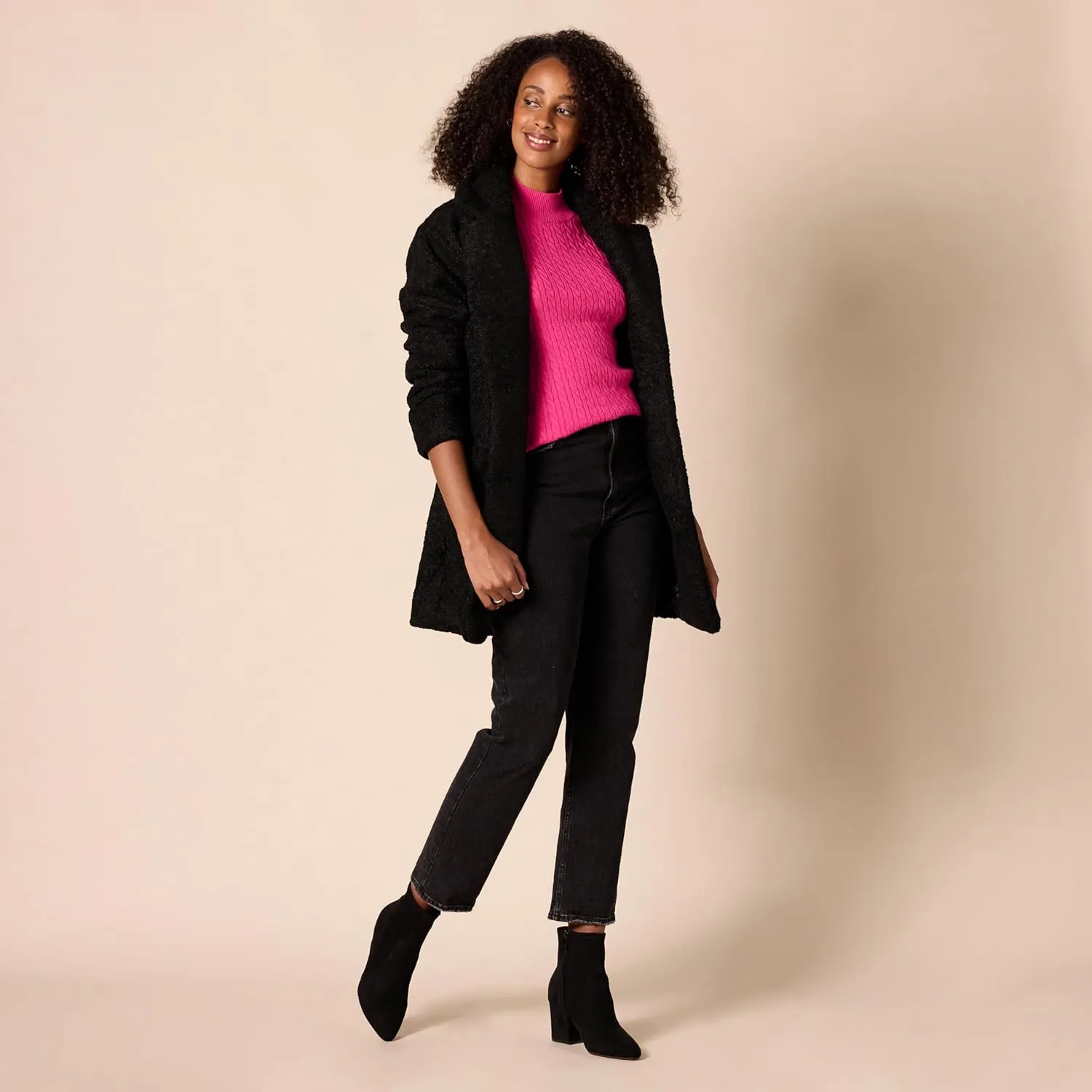 Amazon Essentials Women's Classic-Fit Lightweight Cable Long-Sleeve Mock Neck Sweater
