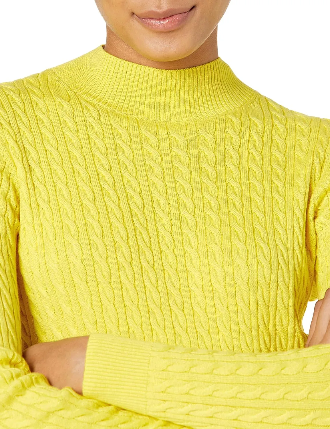 Amazon Essentials Women's Classic-Fit Lightweight Cable Long-Sleeve Mock Neck Sweater