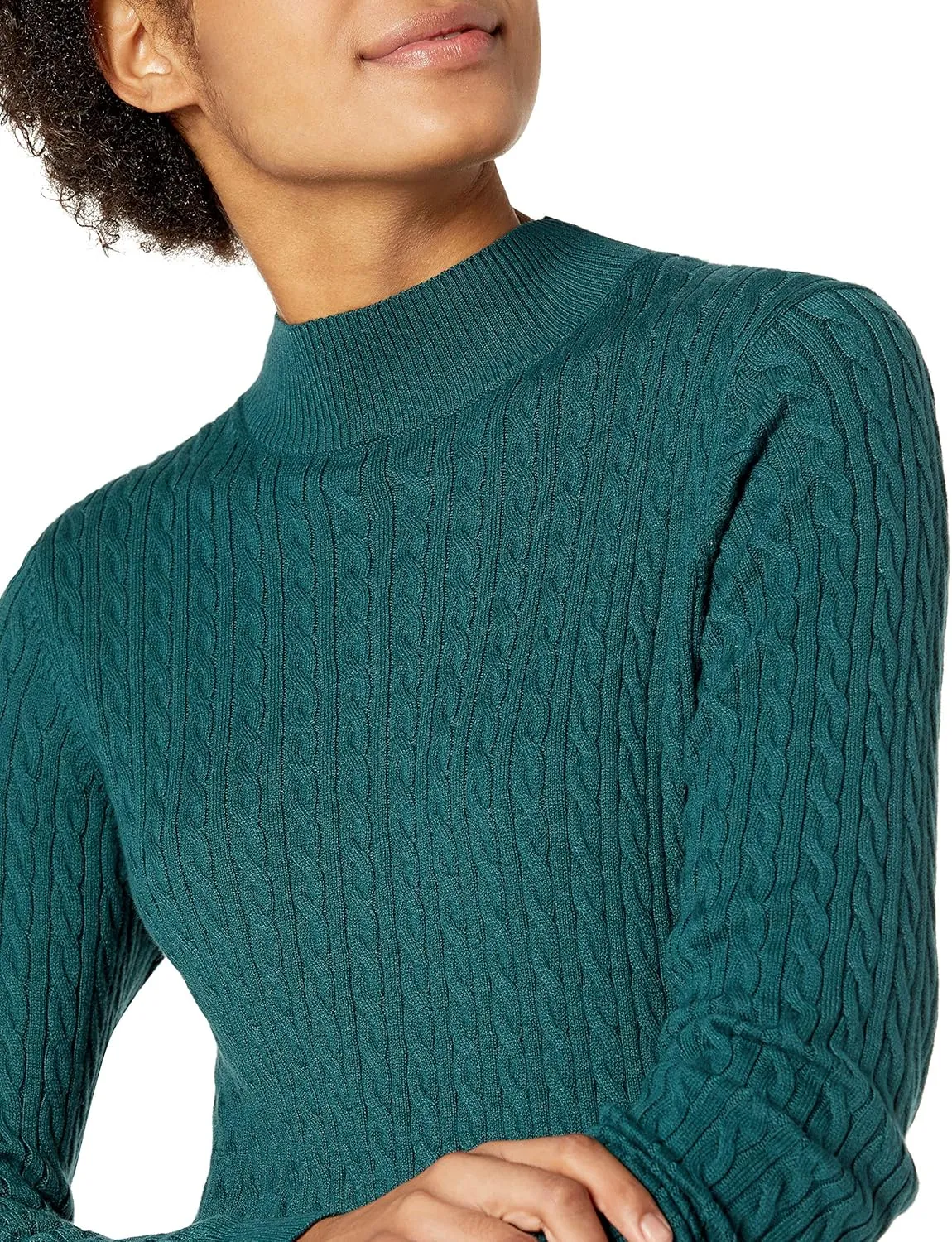 Amazon Essentials Women's Classic-Fit Lightweight Cable Long-Sleeve Mock Neck Sweater
