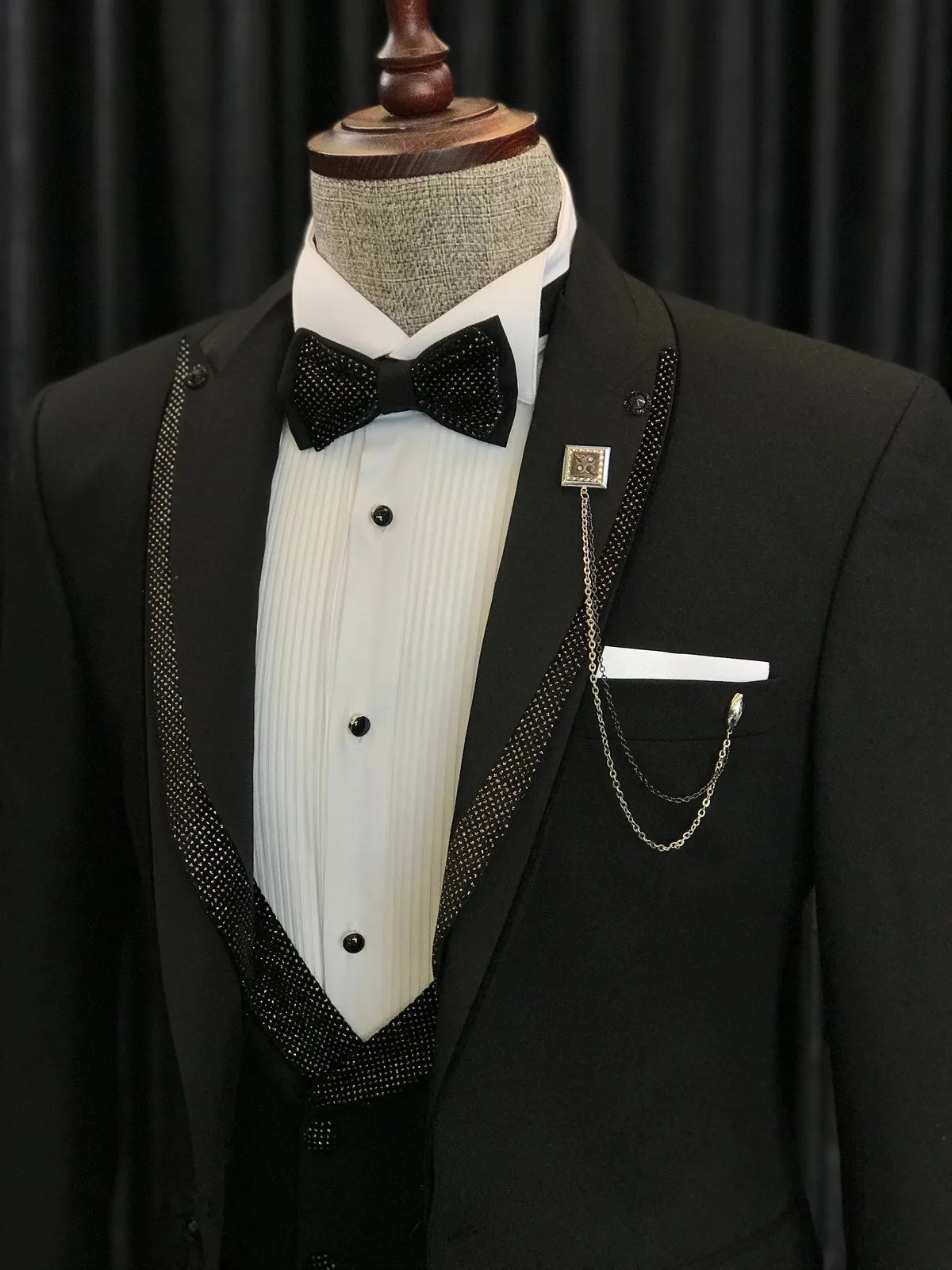 Benjamin Unique Black Wedding Suits with Sparkling Black Peaked Lapel