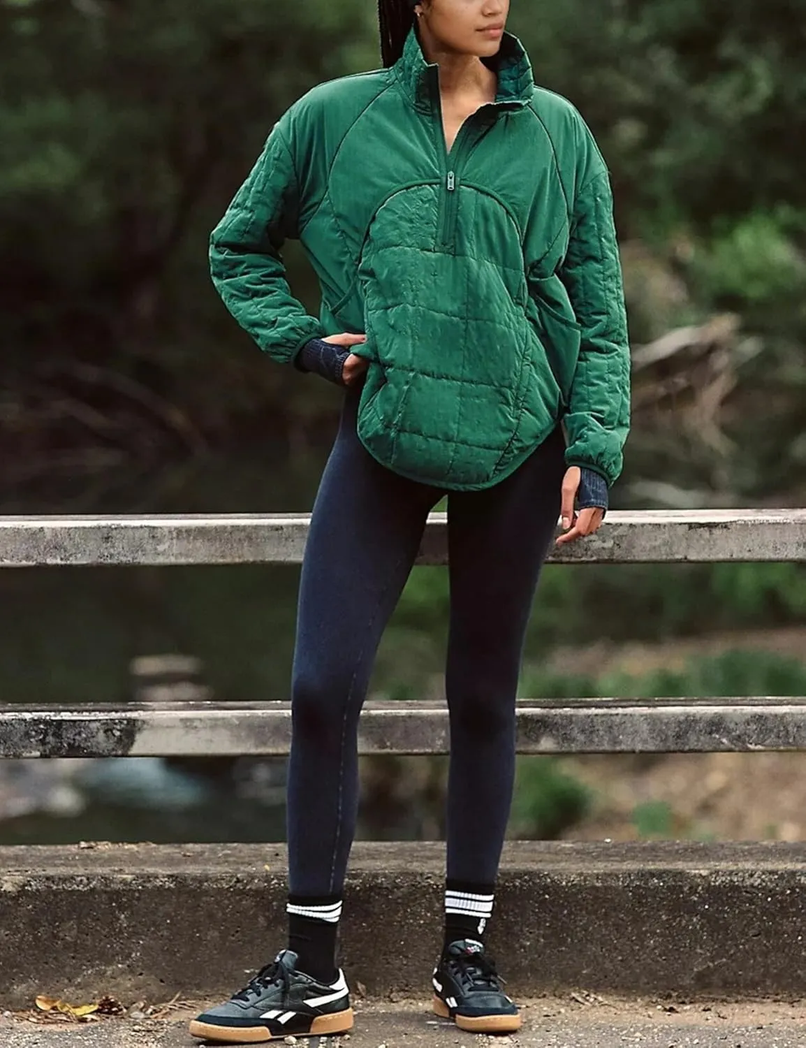Daacee Oversized Lightweight Quilted Pullover Jacket for Women Casual Half Zip Puffer Jackets Padded Outwear with 4 Pockets