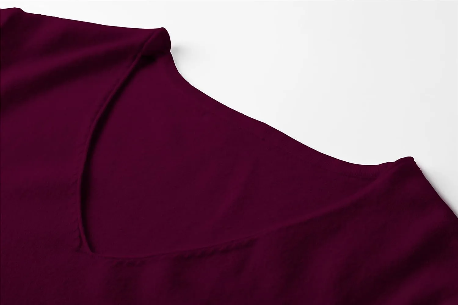 DAIMIDY Women's Short Sleeve V Neck Sweaters Casual Summer Sweater Lightweight Knit Pullover Tops