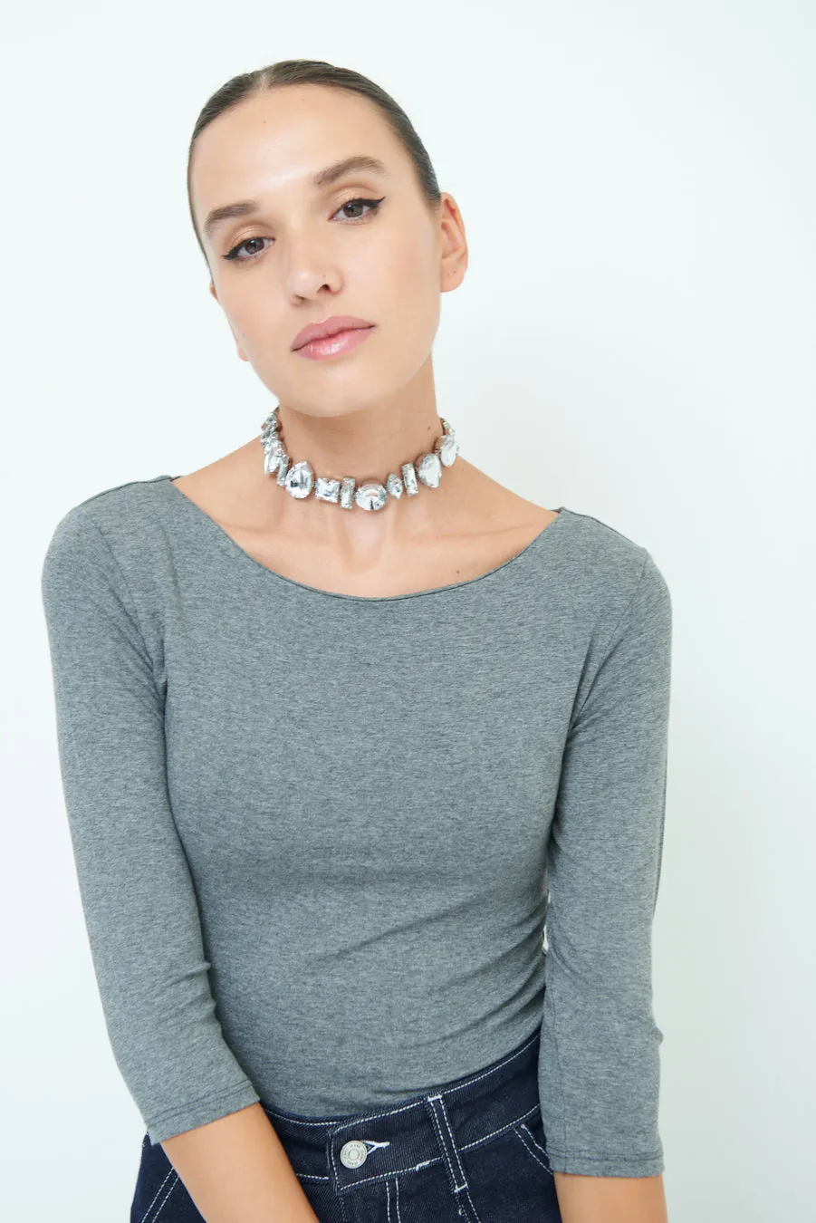 Elegant three-quarter sleeve fitted top wholesale