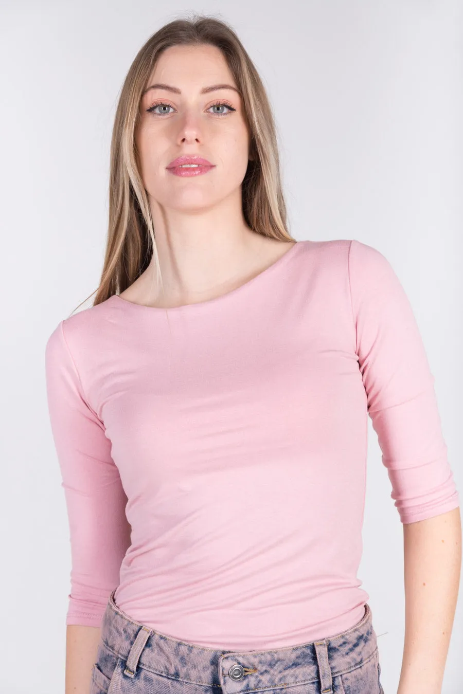 Elegant three-quarter sleeve fitted top wholesale