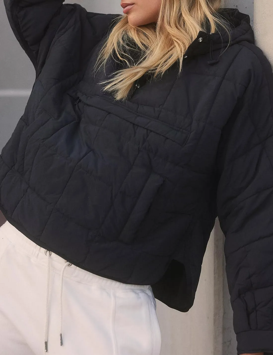 Gacaky Women's Quilted Pullover Puffer Jacket Warm Winter Hoodies Down Coat with Pockets