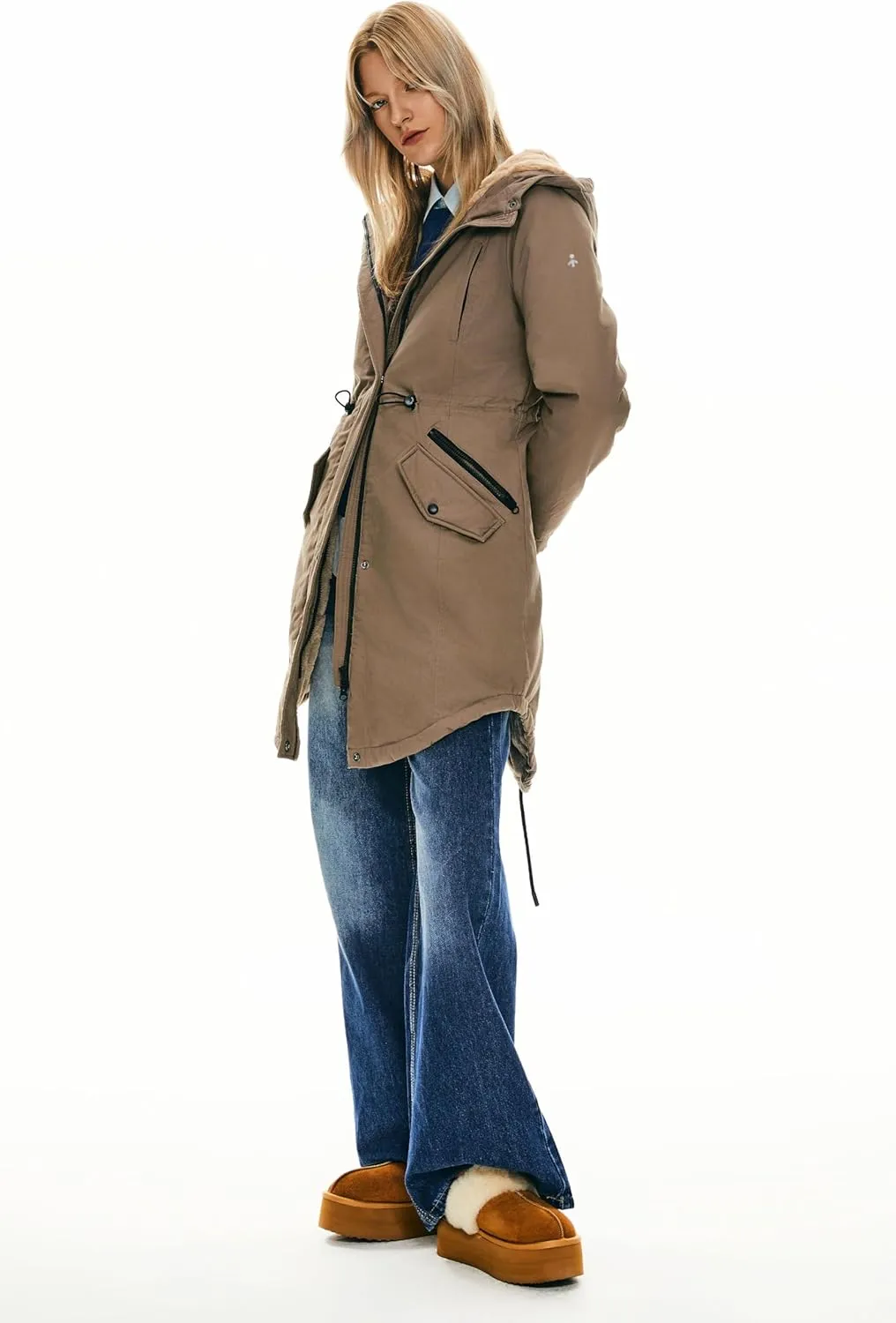 Orolay Women's Thicken Fleece Lined Parka Winter Coat Hooded Jacket with Pockets