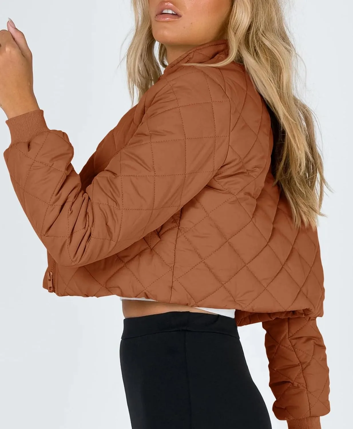 Tankaneo Women's Winter Cropped Puffer Jacket Quilted Zip Up Bomber Coat Fashion Outerwear with Pockets