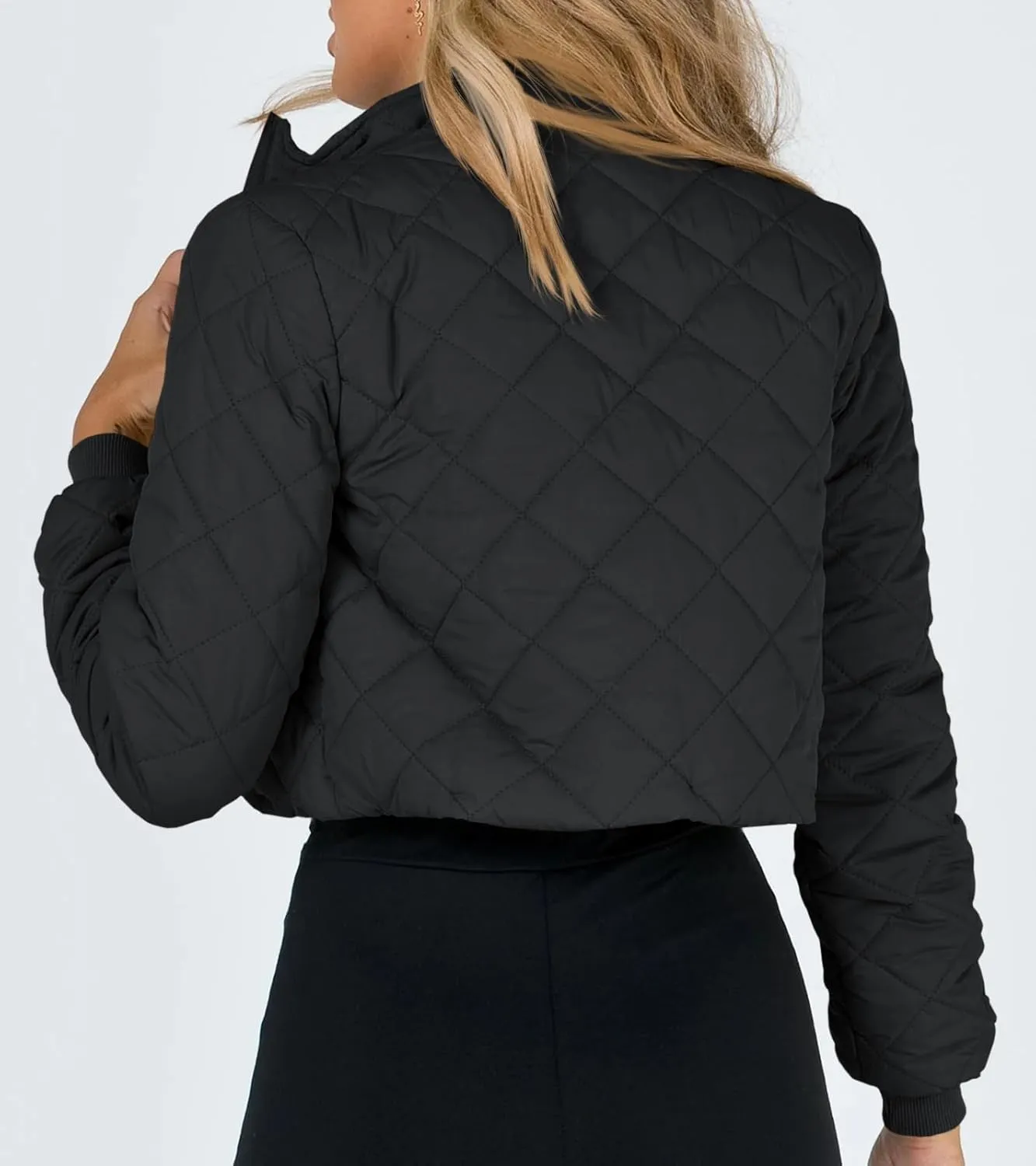 Tankaneo Women's Winter Cropped Puffer Jacket Quilted Zip Up Bomber Coat Fashion Outerwear with Pockets