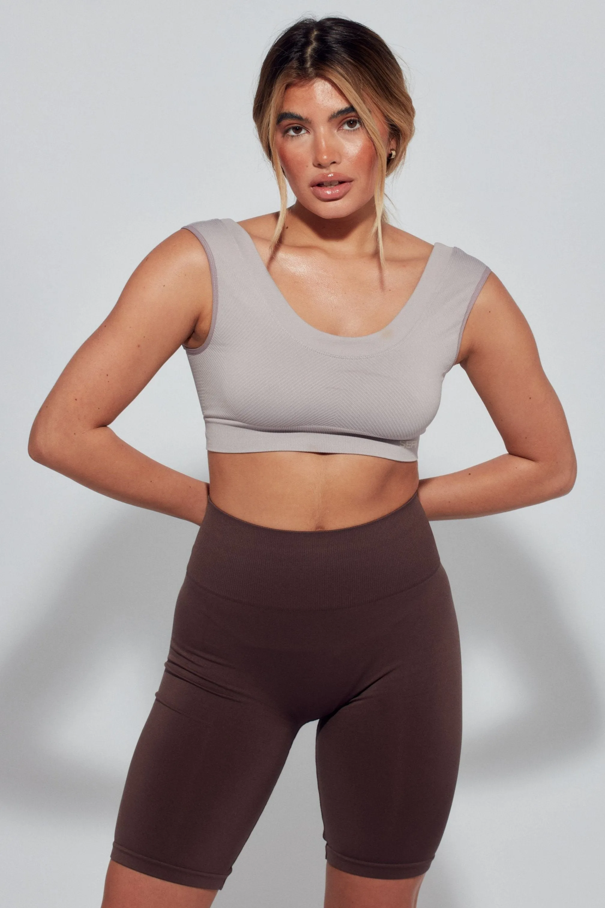 Timeless 9 inch Shorts - Cocoa Brown