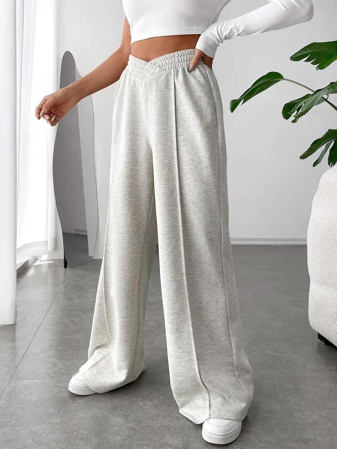 Verdusa Women's High Waist Wide Leg Baggy Sweatpants Jogger Workout Trousers