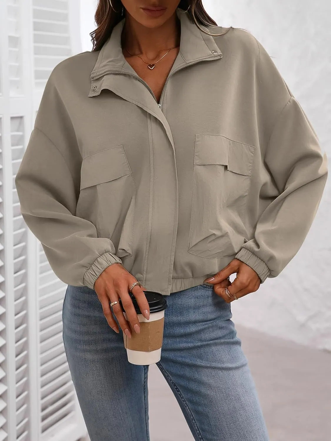 Women's Cropped Oversized Safari Jackets Zip Up Stand Collar Neck Long Sleeve Utility Anorak jacket with Pocket