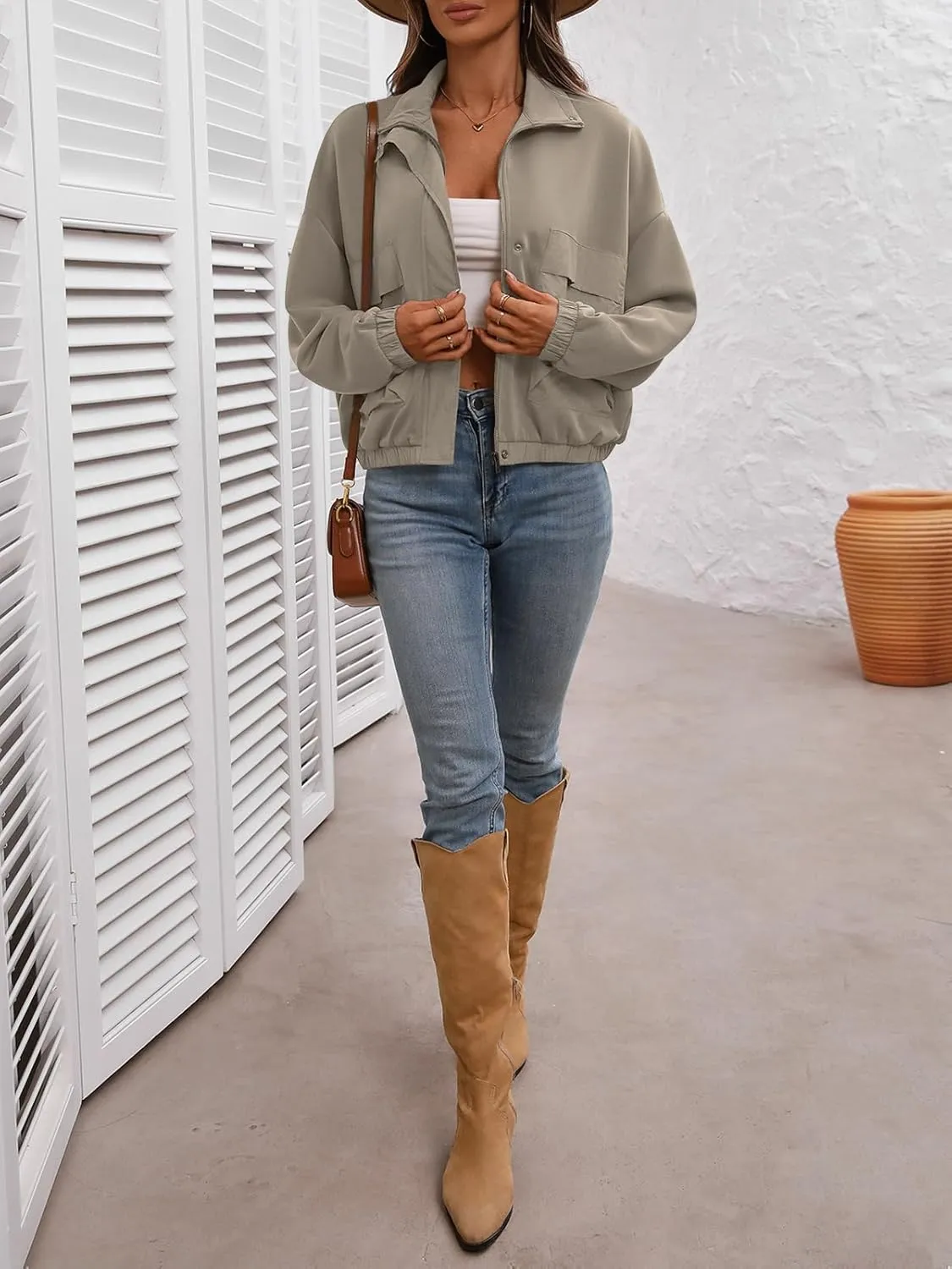 Women's Cropped Oversized Safari Jackets Zip Up Stand Collar Neck Long Sleeve Utility Anorak jacket with Pocket