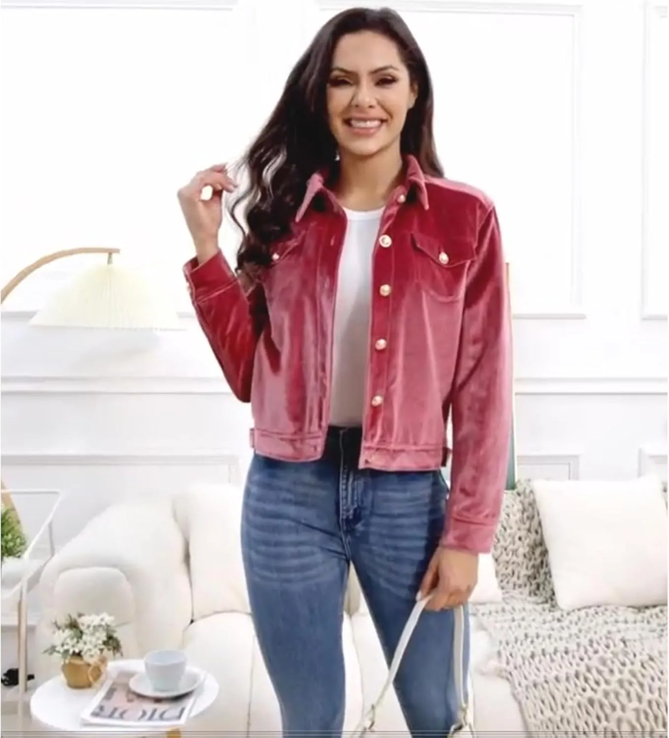 Women's Solid Color Long Sleeve Velvet Jacket Fashion Casual Buckle Short Coat With Pockets Outerwear