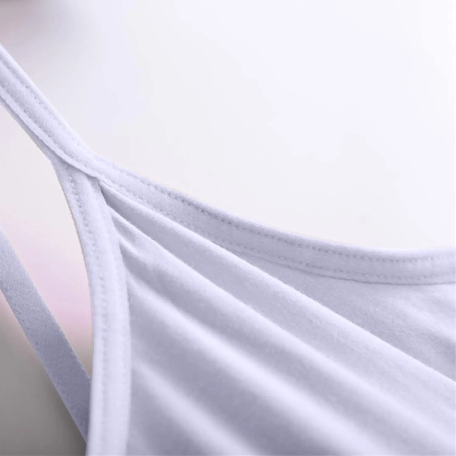 Women's Spaghetti Strap Tank Top with Built in Bra 2024 Summer Basic Solid Tank Tops Plus Size Comfort Yoga Camisole