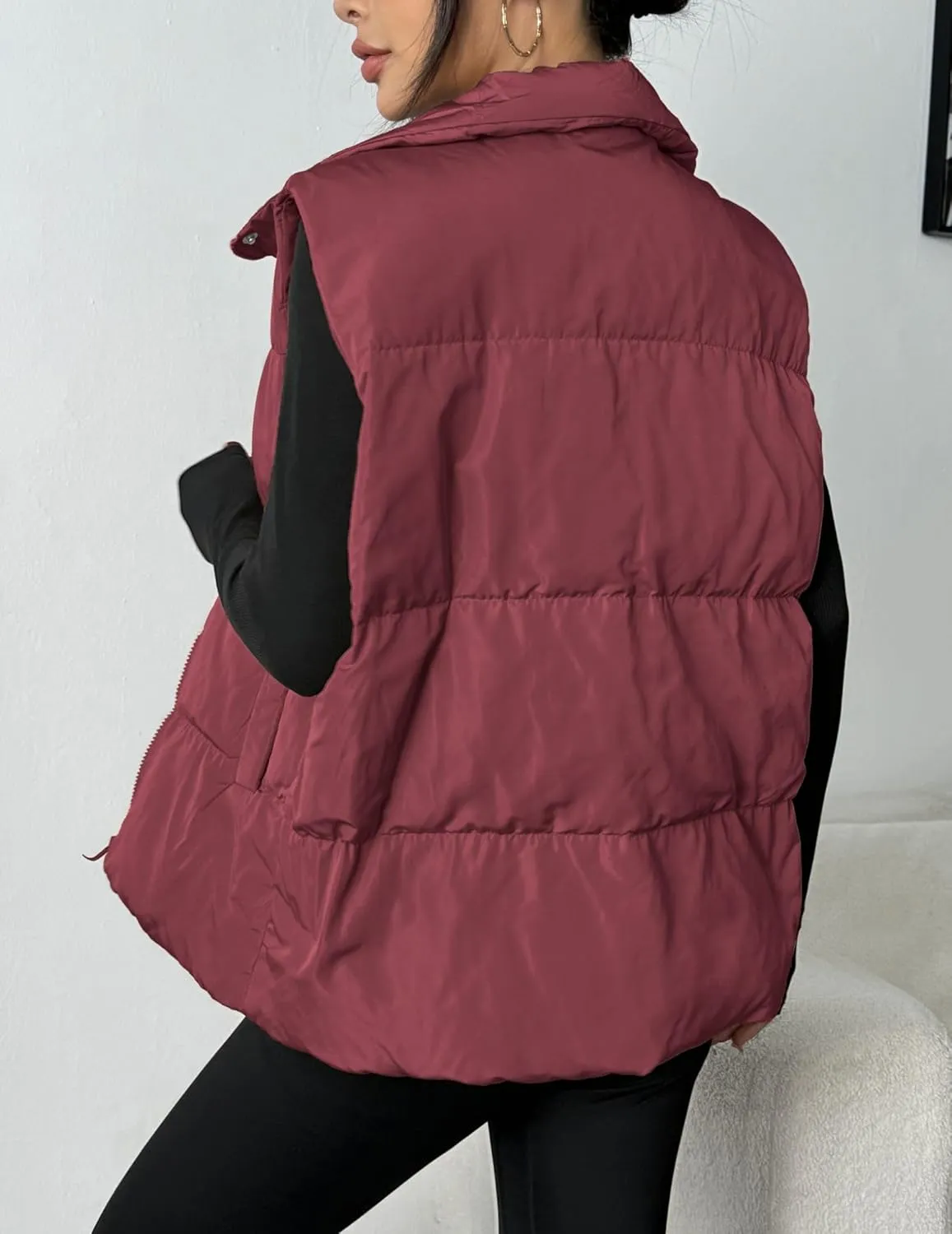 Zeagoo Women Puffer Vest Lightweight Stand Collar Sleeveless Winter Warm Zip Up Padded Outerwear Jackets with Pockets S-XXL